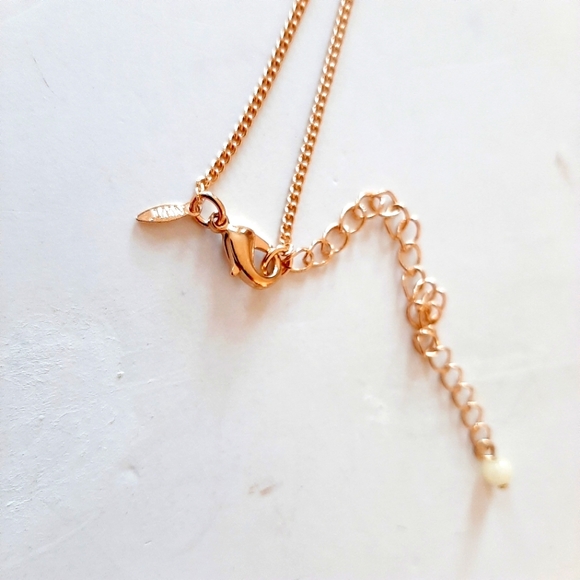 Red Crystal & Rhinestone Necklace - Picture 4 of 5